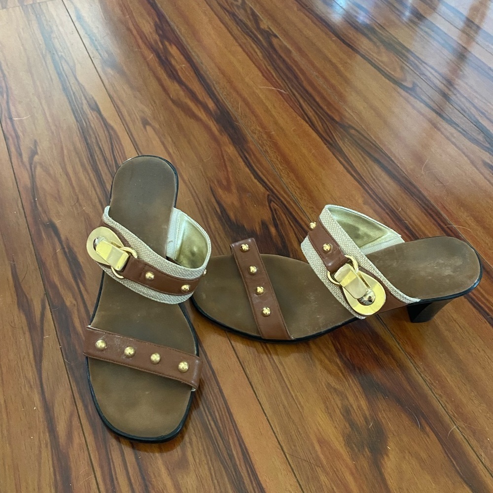 Onex Herked Sandals in Luggage Leather and Linen.